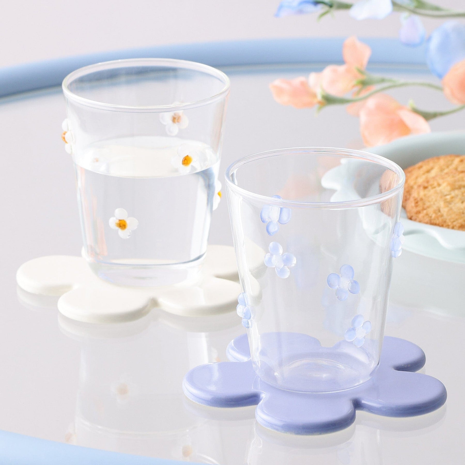 Flower Glass Tumbler Green - Image 6